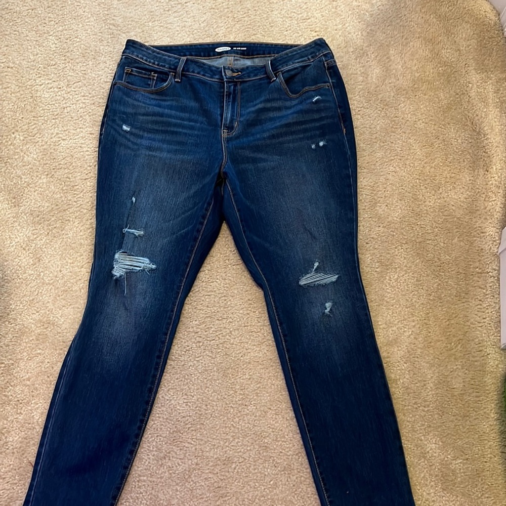 Old Navy Distressed Pop Icon Skinny Jeans